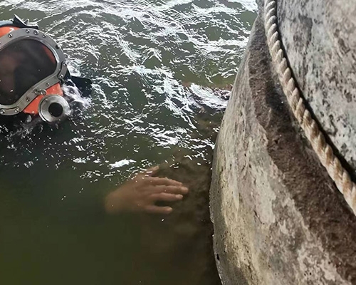 水下探查检测施工